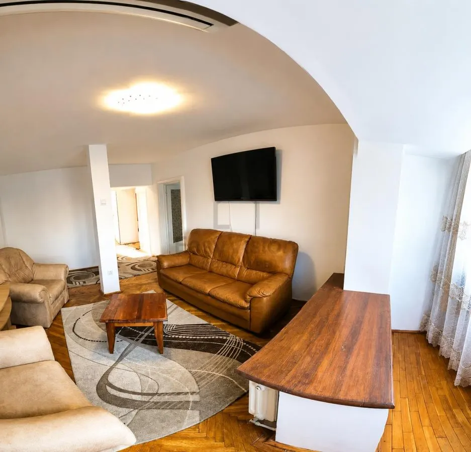 Apartament 4 camere | Ultracentral Unirii | Sector 3 | Bloc monolit - foto 8