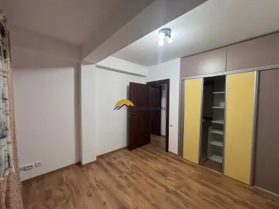 Berceni-Aparatorii Patriei Apartament 3 camere, Spatios- Luminos - foto 11