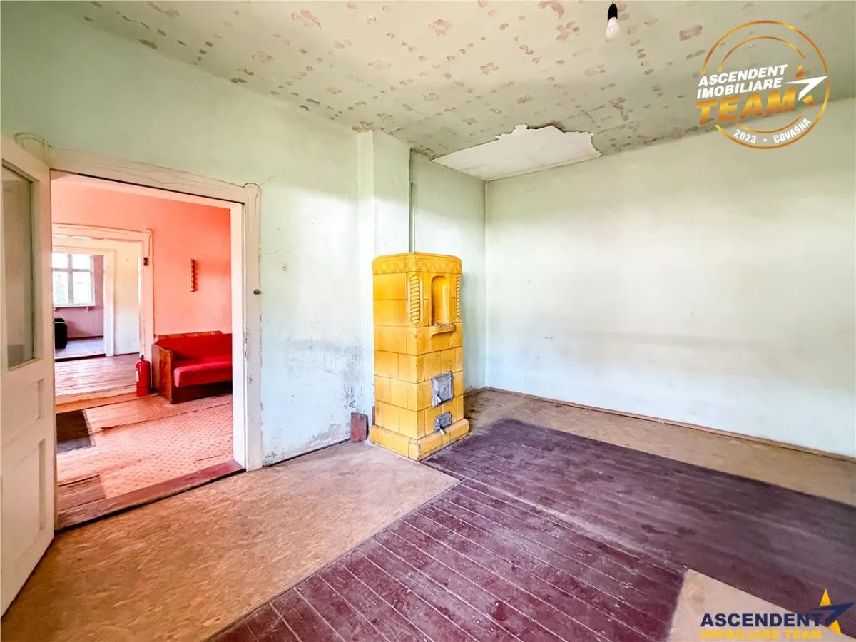 Casa cu potential,  acces la/ din 2 strazi,  512 mp teren,  Sfantu Gheorghe - foto 11