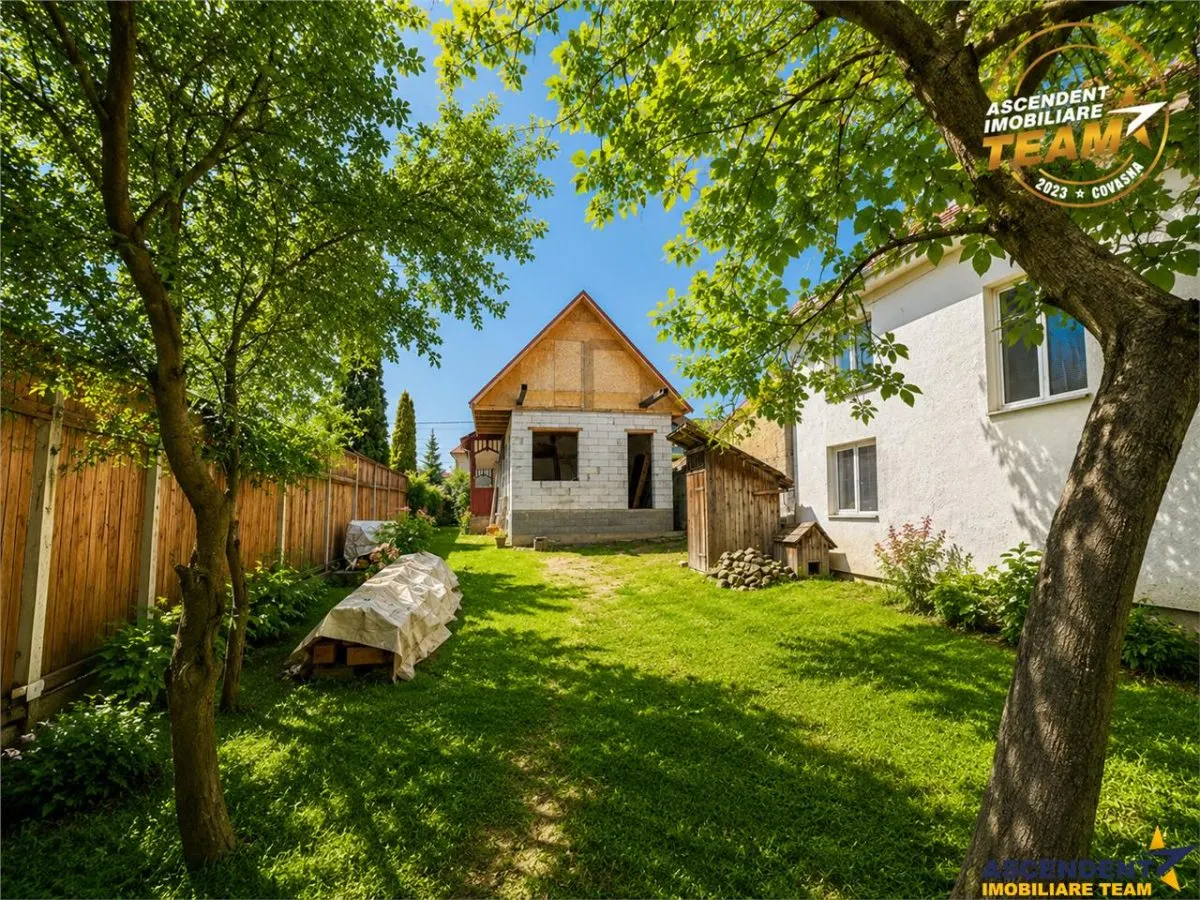 Casa cu potential,  acces la/ din 2 strazi,  512 mp teren,  Sfantu Gheorghe - foto 14