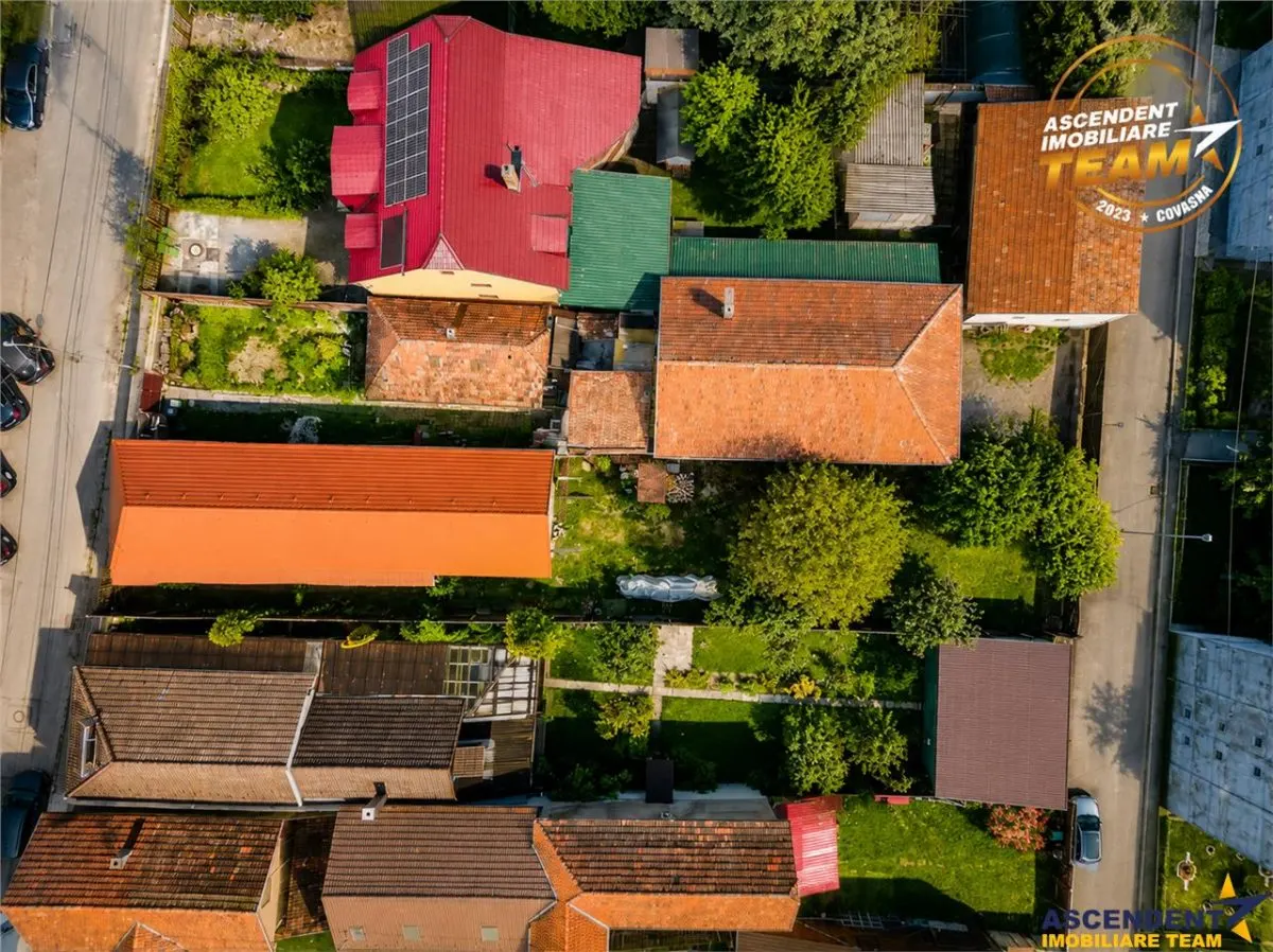 Casa cu potential,  acces la/ din 2 strazi,  512 mp teren,  Sfantu Gheorghe - foto 19