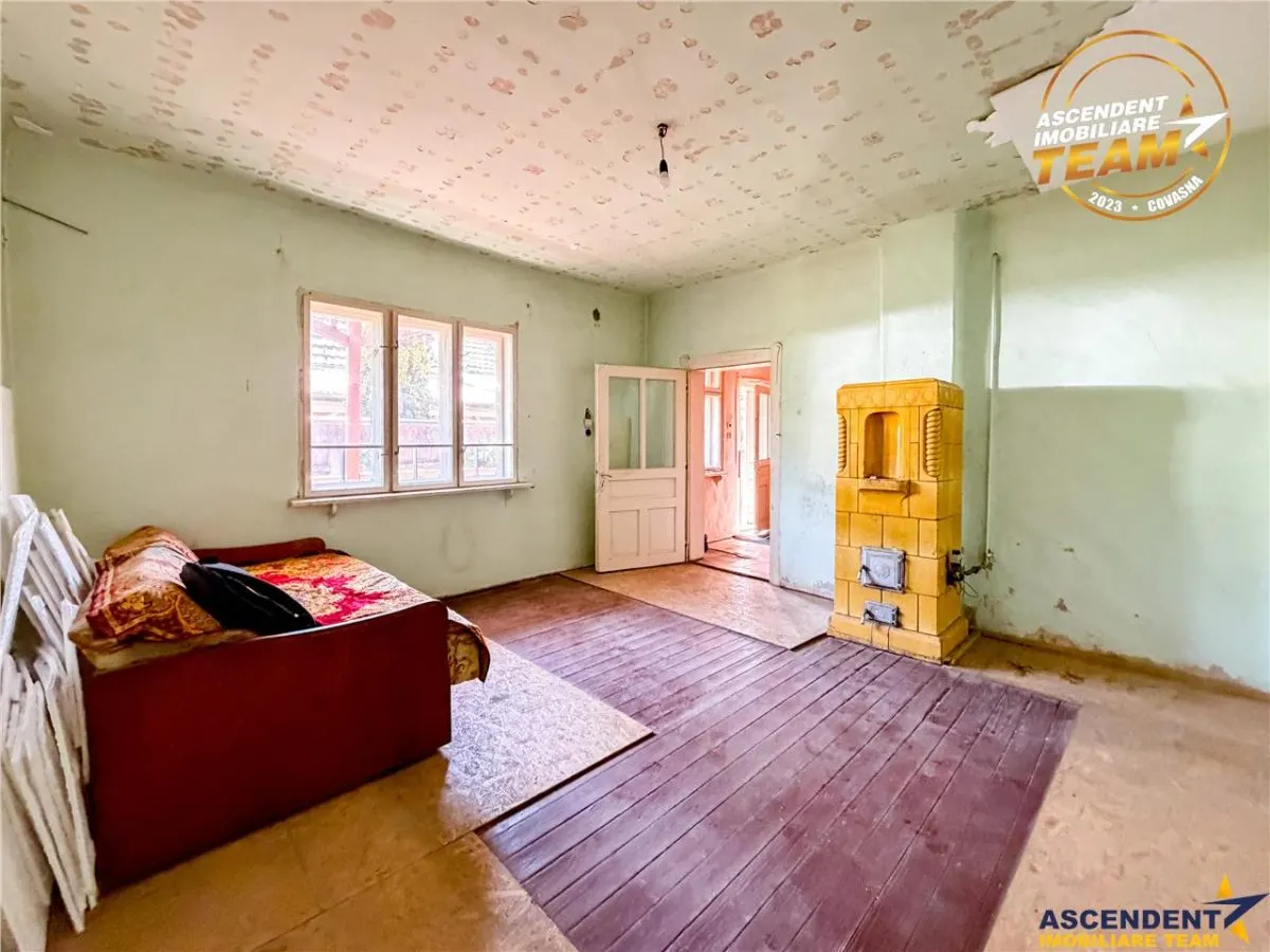 Casa cu potential,  acces la/ din 2 strazi,  512 mp teren,  Sfantu Gheorghe - foto 6
