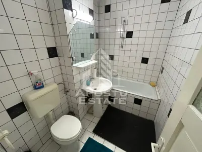 Apartament 2 camere, decomandate, etaj 5/6, garaj subteran, Aradului. - foto 5