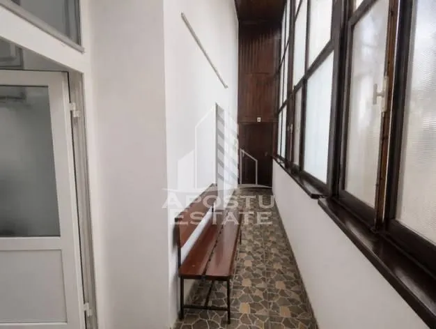 Spatiu SAD medical 68 mp, policlinica, ultracentral, Sanicolaul Mare. - foto 5