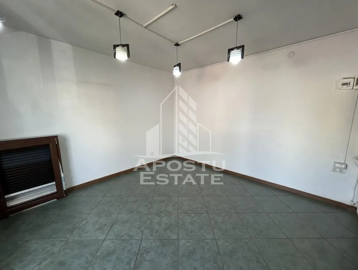 Spatiu 94 comercial de vanzare la casa, zona Lipovei, Timisoara. - foto 3