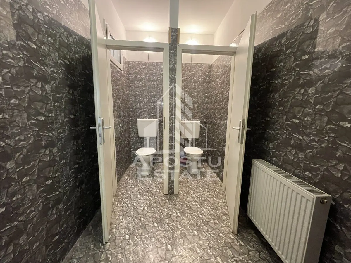 Spatiu comercial stradal, 222 mp, zona centrala Baile Neptun - foto 12