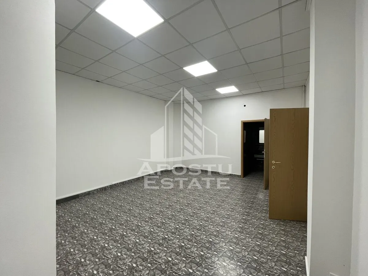Spatiu comercial stradal, 222 mp, zona centrala Baile Neptun - foto 6