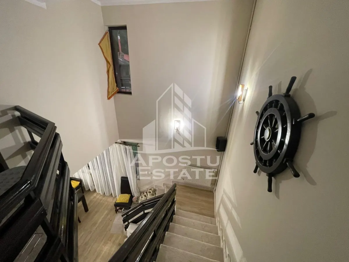 Vila tip duplex, P+1E+M, Poiana Marului - foto 11