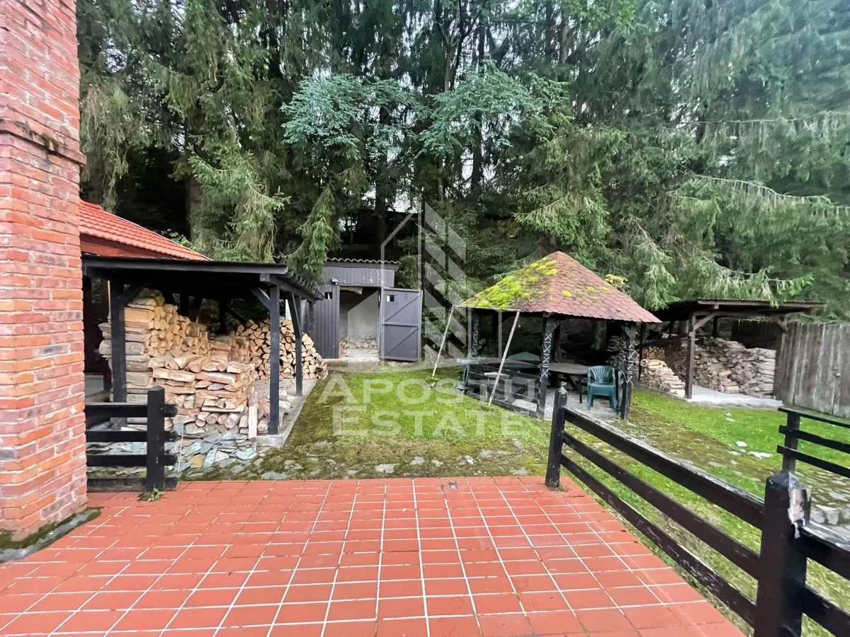 Vila tip duplex, P+1E+M, Poiana Marului - foto 5