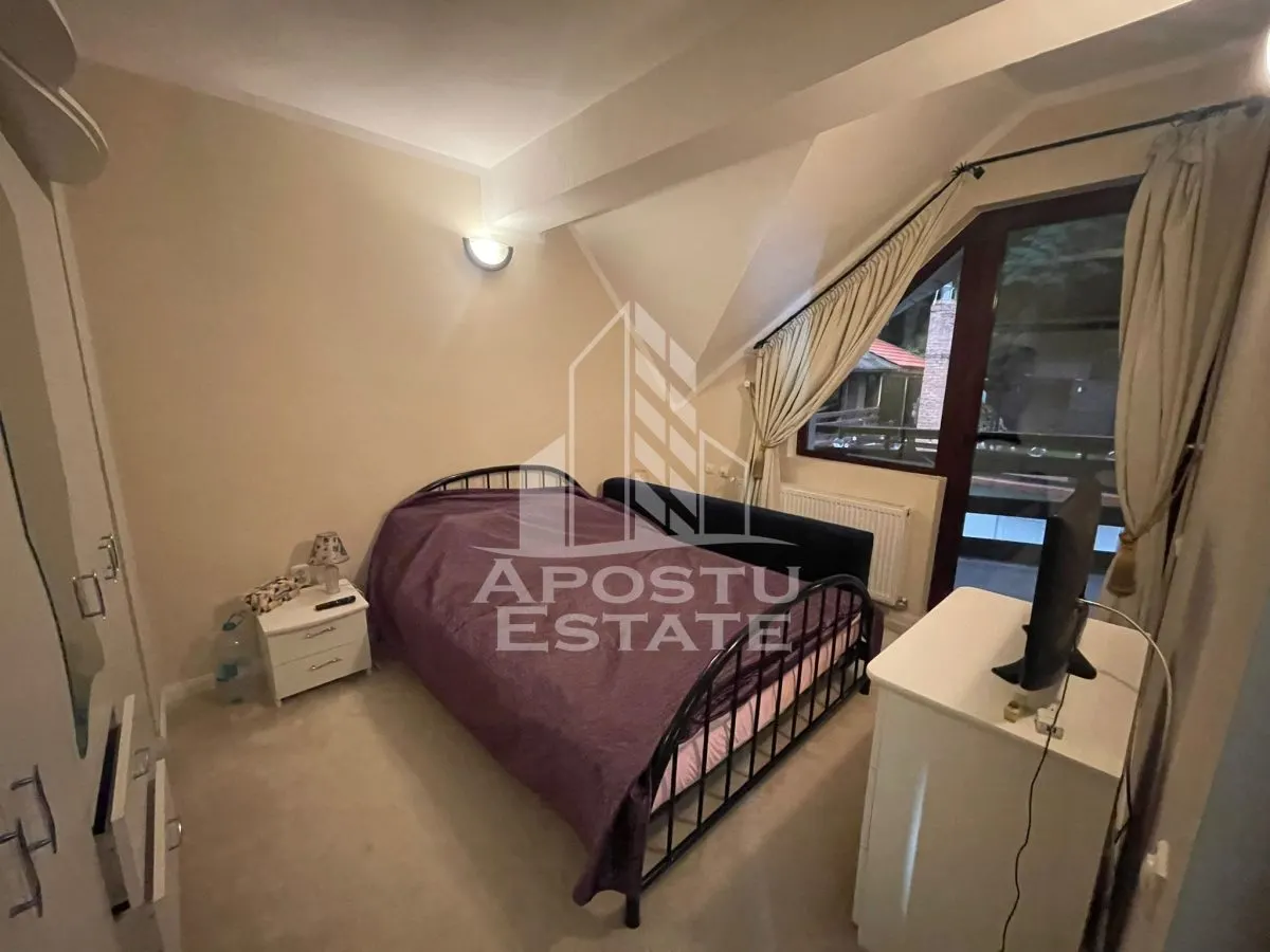 Vila tip duplex, P+1E+M, Poiana Marului - foto 8