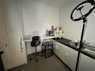 Spatiu comercial SAD, de inchiriat, amenajat modern, parcare Ghiroda. - foto 8