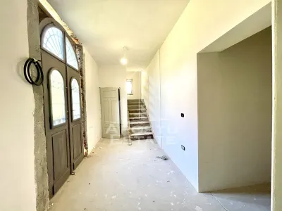 Casa renovata , de vanzare, teren 1179 mp, Ultracental, Timisoara. - foto 14