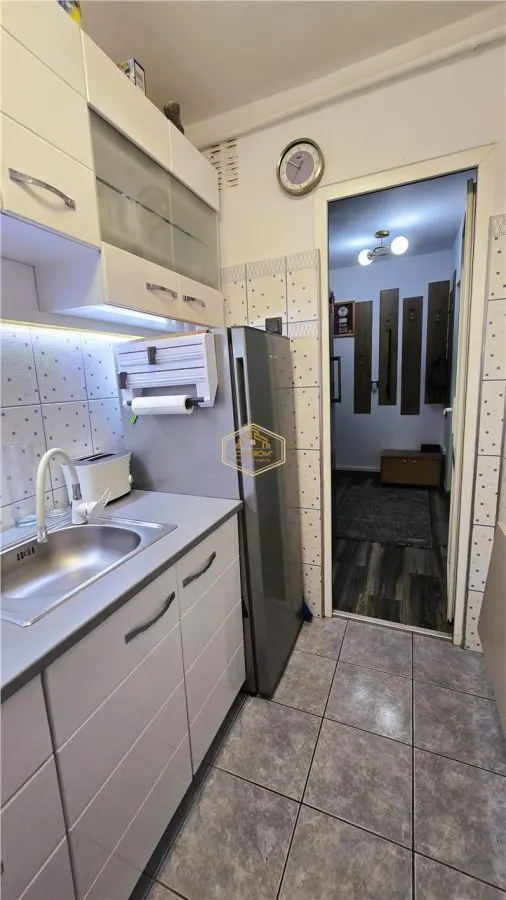 Etaj I | Apartament cu 2 camere si balcon | Botizului - foto 11