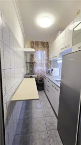 Etaj I | Apartament cu 2 camere si balcon | Botizului - foto 10