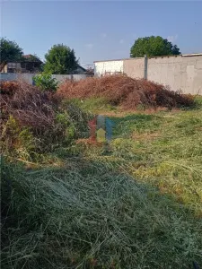 Teren in Suprafata de 941 mp, Deschidere 30 m, zona Excelenta  Chercea - foto 2