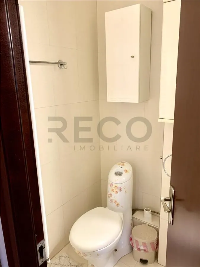 RECO  Apartament cu 3 camere de inchiriatÂ Rogerius Etaj 1,Â 73 mp - foto 5