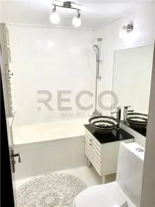 RECO  Apartament cu 3 camere de inchiriatÂ Rogerius Etaj 1,Â 73 mp - foto 9