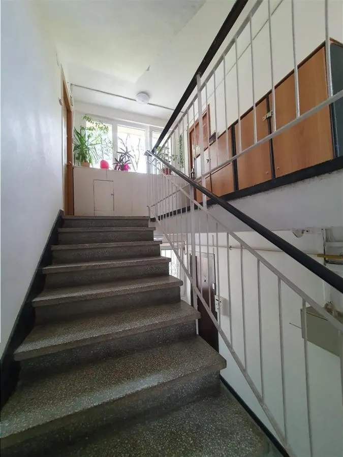 Decebal-Voronet, apartament tip studio, centrala proprie, mobilat-utilat, ideal investitie - foto 25