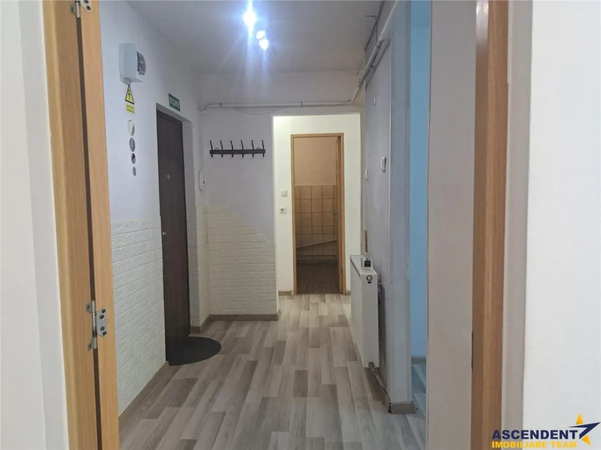 De inchiriat: Spatiu comercial aflat in zona centrala, Sfantu Gheorghe - foto 10