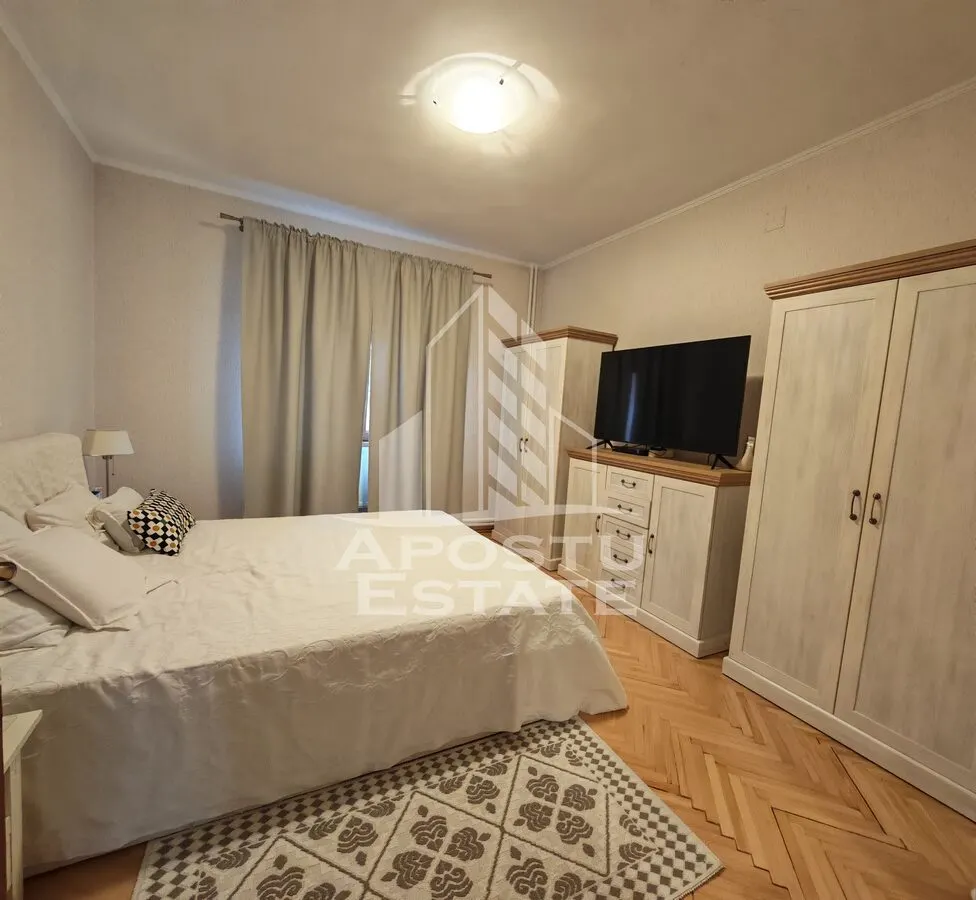 Casa individuala de vanzare cu 11 camere, an 2000, Lipovei, Timisoara - foto 4