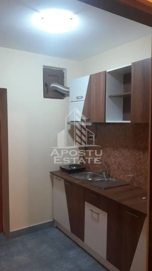 Garsoniera cu bucatarie separata, de vanzare, Lipovei, Timisoara - foto 4
