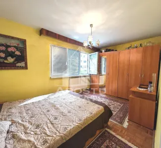 Apartament cu 3 camere de vanzare, zona Circumvalatiunii, Timisoara - foto 3