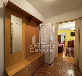 Apartament cu 3 camere de vanzare, zona Circumvalatiunii, Timisoara - foto 6