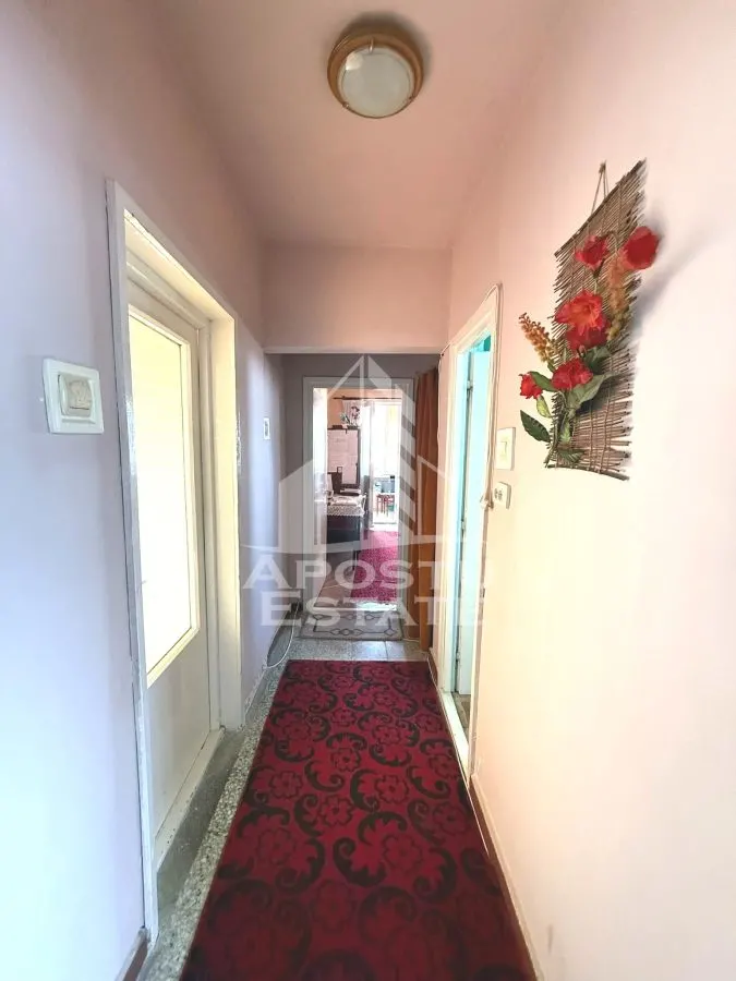 Apartament de vanzare cu 3 camere, 2 bai, 2 balcoane, zona Soarelui - foto 15