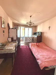 Apartament de vanzare cu 3 camere, 2 bai, 2 balcoane, zona Soarelui - foto 5