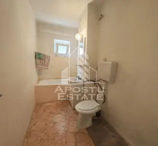 Apartament de vanzare cu 3 camere, 2 bai, 2 balcoane, zona Aradului - foto 10