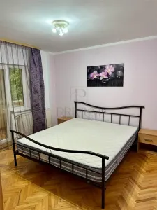Apartament 3 camere Lipovei Spatios Complet mobilat si utilat - foto 3