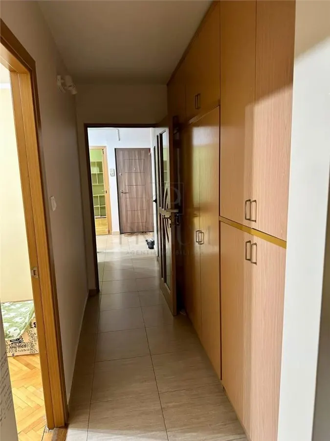 Apartament 3 camere Lipovei Spatios Complet mobilat si utilat - foto 9