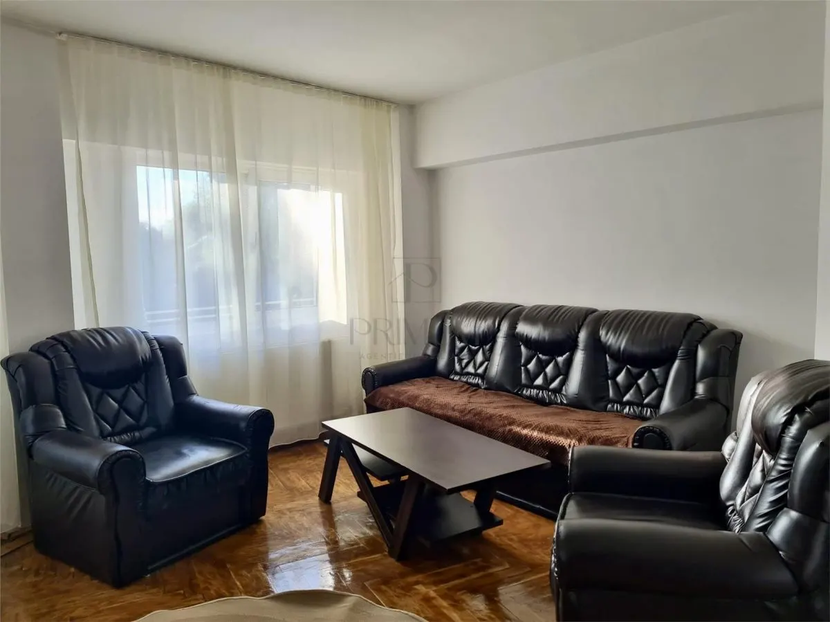 Apartament 3 camere Complexul Studentesc 95 mp Spatios - foto 1