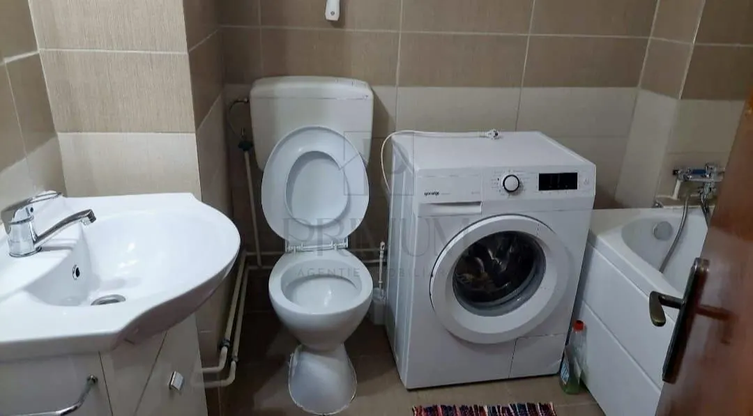 Apartament 3 camere Complexul Studentesc 95 mp Spatios - foto 6