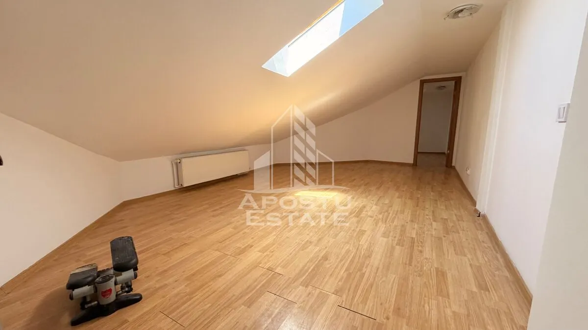 Apartament cu o camera, scara interioara cu acces in pod, zona Sagului - foto 3