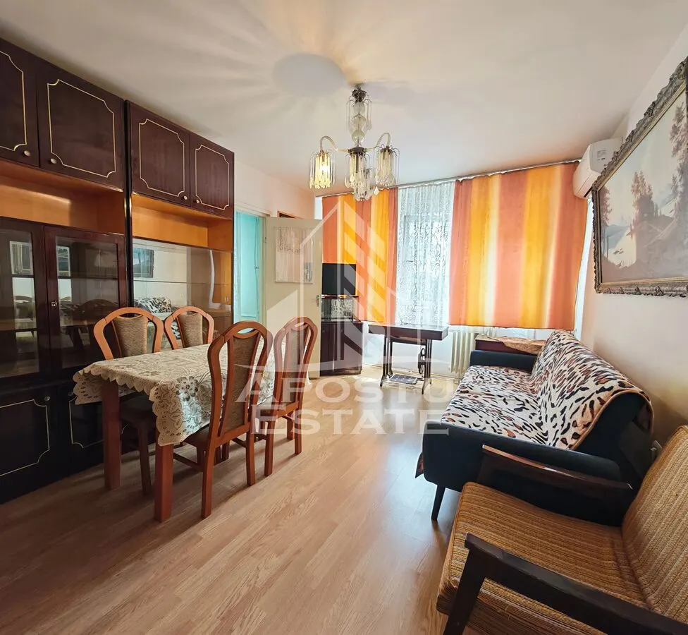 Apartament de vanzare, etaj 3, zona Circumvalatiunii, Timisoara - foto 1