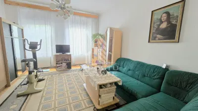 Casa de vanzare, 7 camere si 4 bai, comision 0, zona Odobescu - foto 2