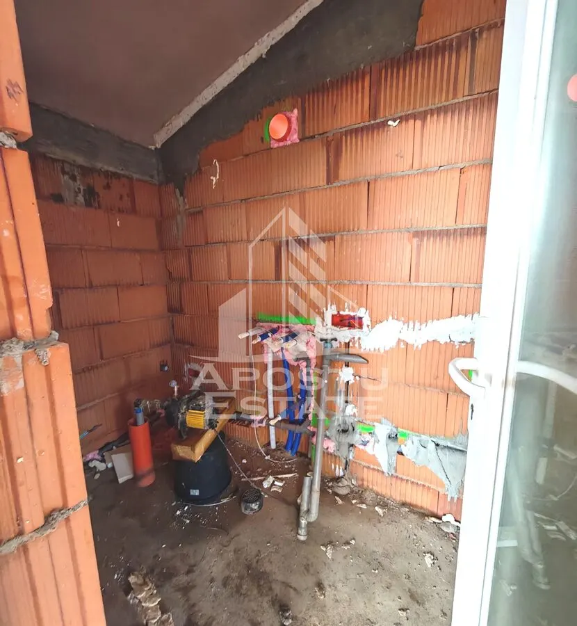 Casa noua individuala de vanzare, 4 camere si 2 bai, zona Manastirii Sag - foto 9