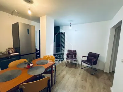 Apartament cu 3 camere, decomandat, centrala proprie, zona Bucovina - foto 2