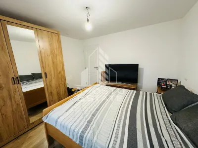 Apartament cu 3 camere, decomandat, centrala proprie, zona Bucovina - foto 11