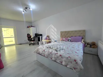 Casa individuala de vanzare, vatra satului Sag, teren de 1.800 mp - foto 21