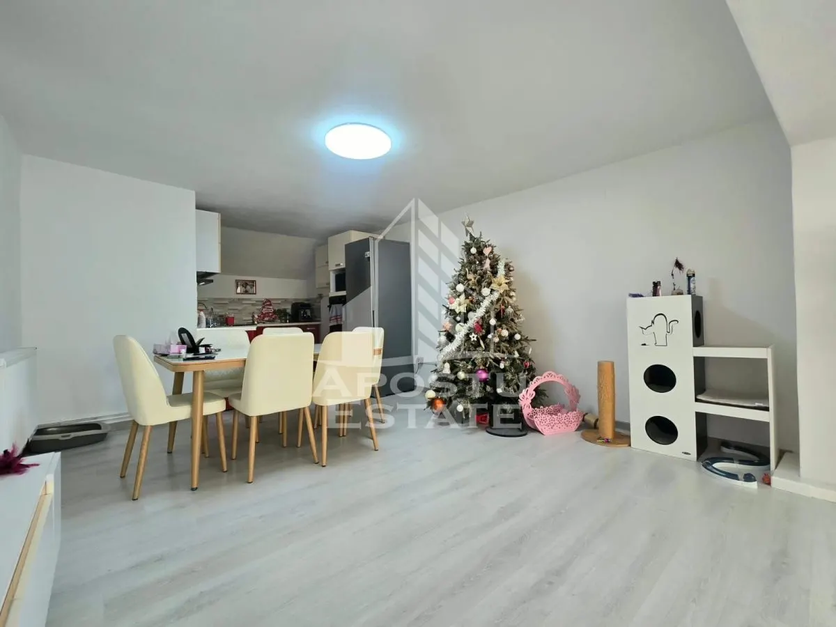 Casa individuala de vanzare, vatra satului Sag, teren de 1.800 mp - foto 5