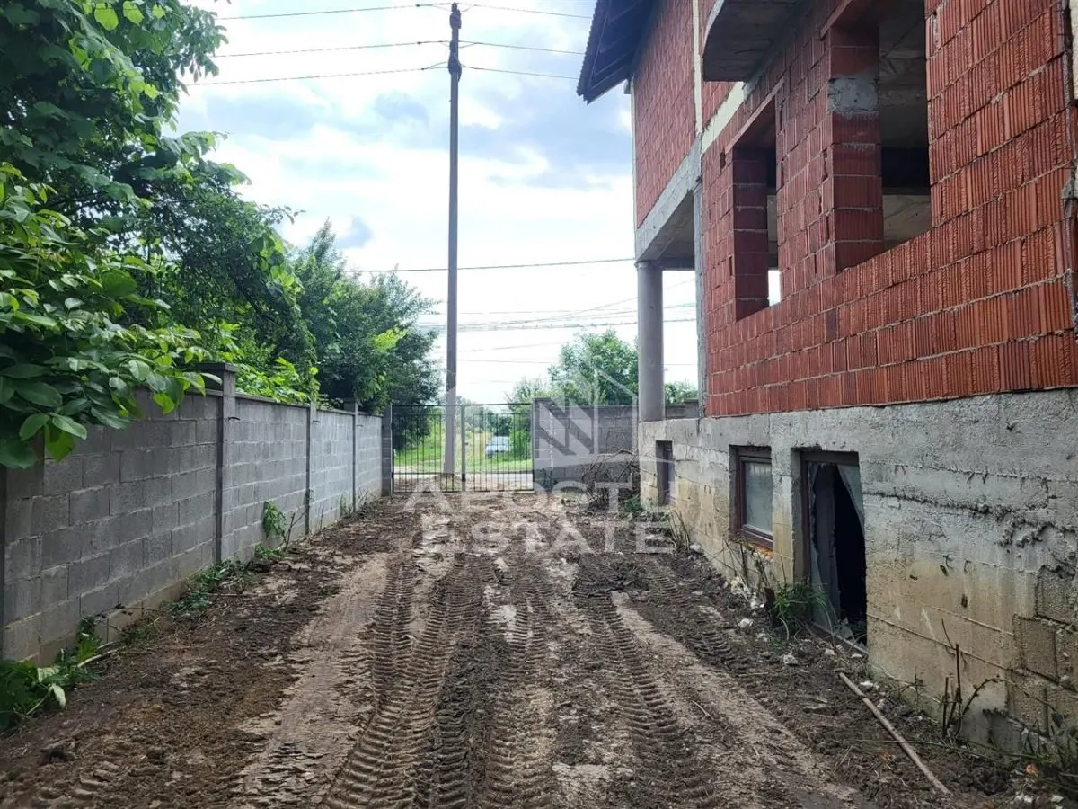Casa individuala de vanzare, 10 camere, teren  1.100 mp, Freidorf - foto 8