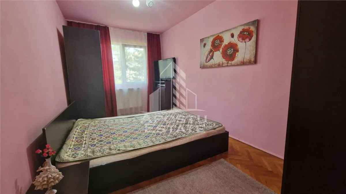 Apartament de vanzare cu 3 camere, centrala proprie, zona Dacia - foto 6