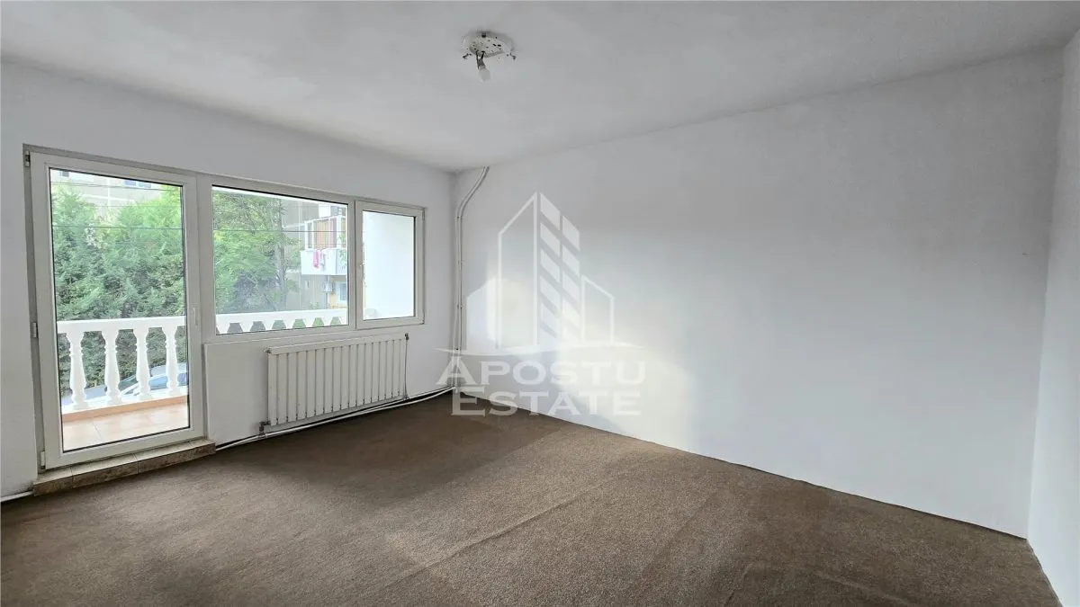 Duplex cu 5 camere si 3 bai, centrala proprie, zona Lipovei - foto 12