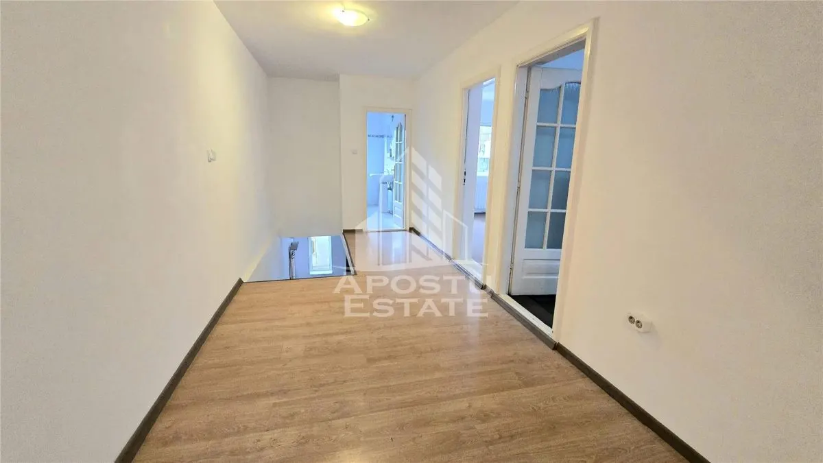 Duplex cu 5 camere si 3 bai, centrala proprie, zona Lipovei - foto 14
