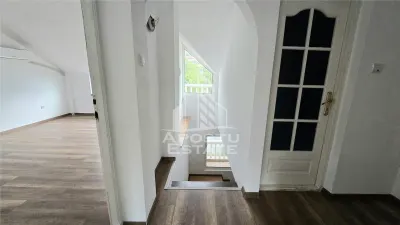 Duplex cu 5 camere si 3 bai, centrala proprie, zona Lipovei - foto 17