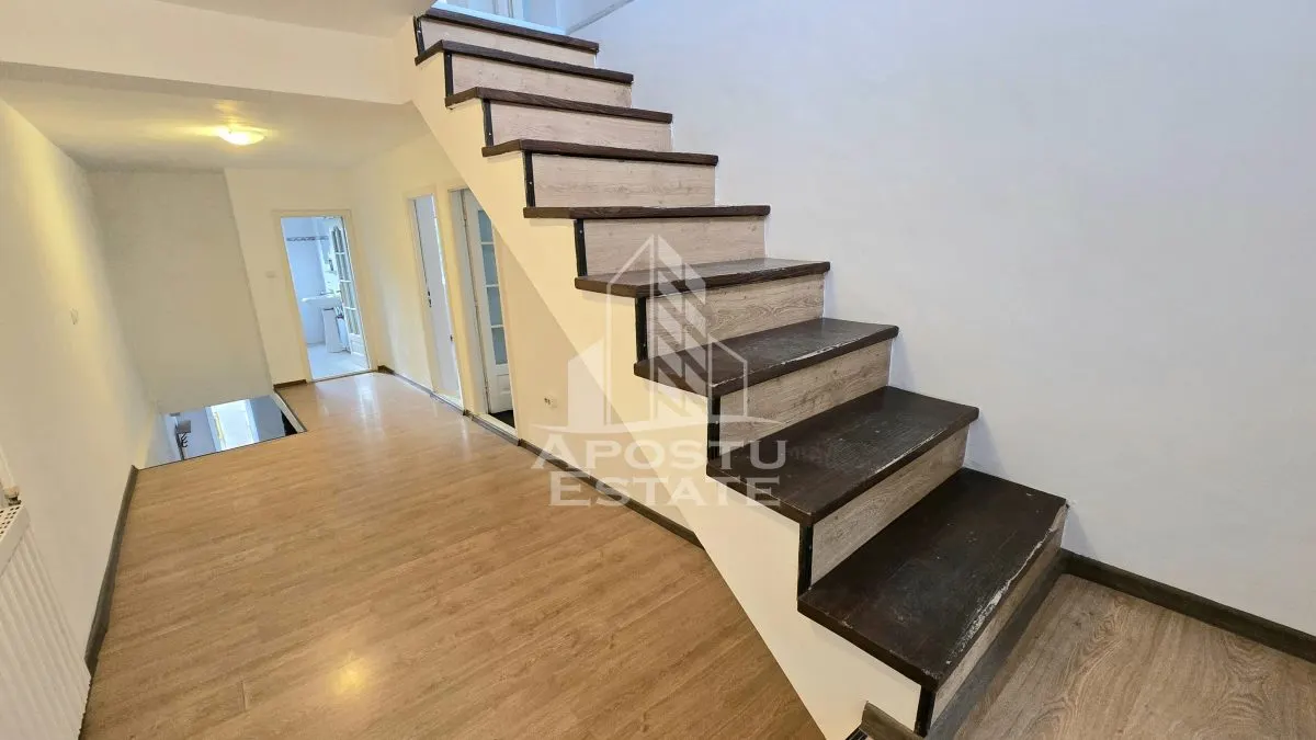 Duplex cu 5 camere si 3 bai, centrala proprie, zona Lipovei - foto 4