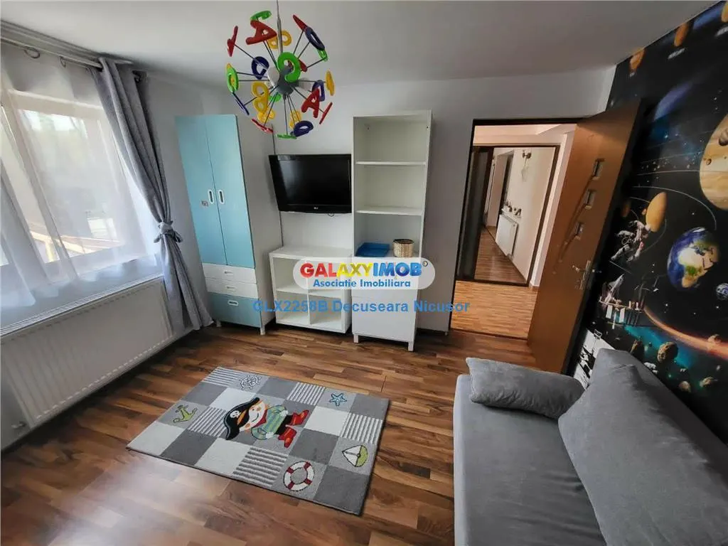 Casa, Str. Rachitei , 4 dormitoare si 1 living, 700 euro - foto 7