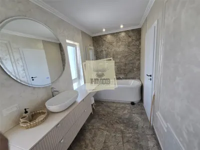 Casa Premium cu 4 camere 2 bai si curte 250 mp in Selimbar - foto 16
